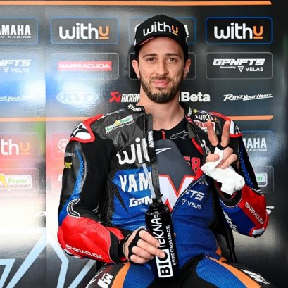 อันเดรีย โดวิซิโอโซ ไม่แฮปปี้สปีด YAMAHA  M1