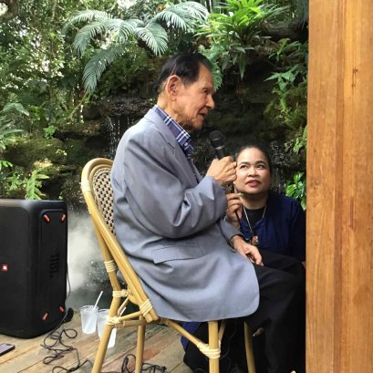  ศาสตราจารย์นายแพทย์ธีระ รามสูต ประธานมูลนิธิราชประชาสมาสัย ในพระบรมราชูปถัมภ์ เข้าร่วมประชุมกับคณะจิตอาสาราชประชาสมาสัย 