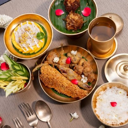 ดับร้อนชื่นใจ กับ“ข้าวแช่ จิม ทอมป์สัน”ที่พลาดแล้วต้องรอถึงปีหน้า