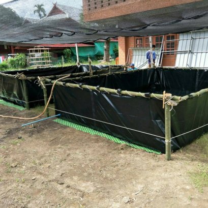 บ่อพลาสติก LLDPE ขึ้นทรงสำเร็จรูป ขนาด 3 x 4 x 0.8 เมตร 