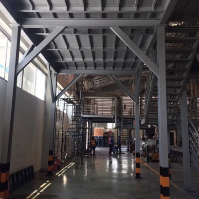 งานติดตั้งโครงสร้างเหล็กชั้นลอย