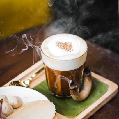 ร้านชาเฌอ คาเฟ่  (CHACHER CAFÉ)