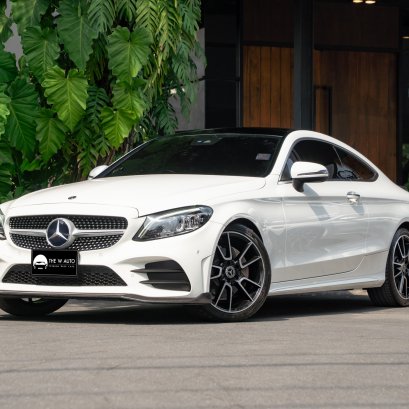 BENZ C200 Coupe AMG Dynamic