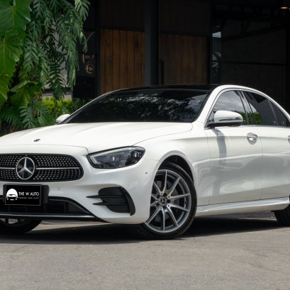 BENZ E300e AMG Dynamic