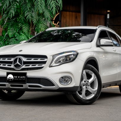 BENZ GLA200 Urban Facelift