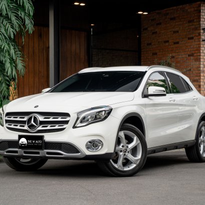 BENZ GLA200 Urban Facelift