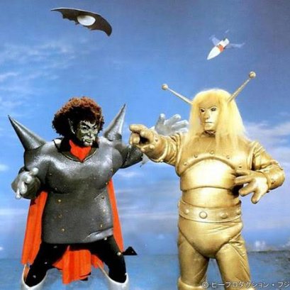 หุ่นอภินิหาร โกลด้า