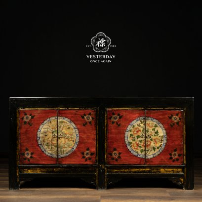 YESTERDAY ONCE AGAIN’s Staple Pieces that We Love to Talk About! 