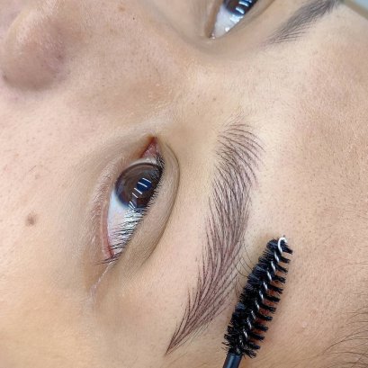 Beautyparadisebkk เราให้บริการด้านความงาม ทำเล็บ ต่อขนตา ฝังสีคิ้ว ฝังสีปาก แก้ไขความบกพร่องด้วยการสักเพื่อความงาม โดยผู้เชี่ยวชาญประสบการณ์กว่า 10 ปี