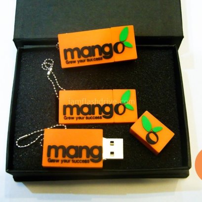 แฟลชไดร์ฟแฟนซี 2D/3D คุณภาพดี พร้อมบริการทำโลโก้บริษัท ของขวัญที่ใช้งานได้จริงและช่วยเสริมสร้างภาพลักษณ์ที่สร้างสรรค์ขององค์กร