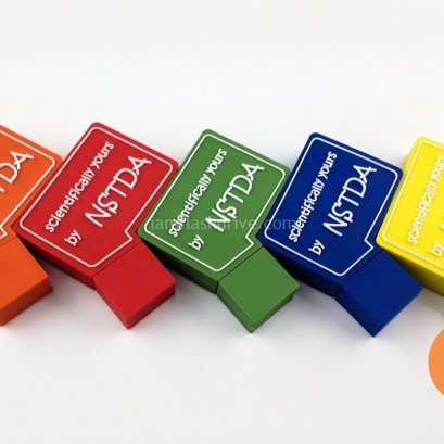 แฟลชไดร์ฟแฟนซี 2D/3D คุณภาพดี พร้อมบริการทำโลโก้บริษัท ของขวัญที่ใช้งานได้จริงและช่วยเสริมสร้างภาพลักษณ์ที่สร้างสรรค์ขององค์กร