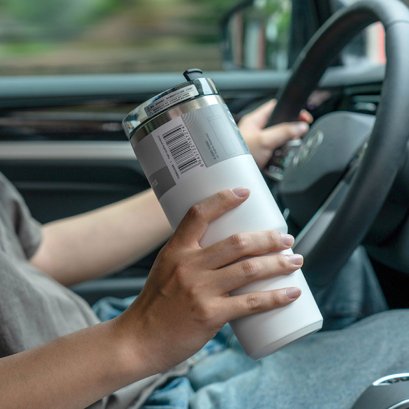 แก้วน้ำเก็บอุณหภูมิ TYESO ระดับพรีเมี่ยม  ดีไซน์ทันสมัย ทรงยอดฮิต เหมาะสำหรับการใช้งานทุกประเภท รักษาอุณหภูมิเครื่องดื่มได้นาน พร้อมสลักโลโก้ [ชื่อแบรนด์/บริษัท]