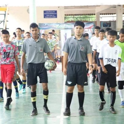 “เสือภูเขาทอง”คว้าชัยโต๊ะเล็กฟุตซอลโรงเรียนฯ