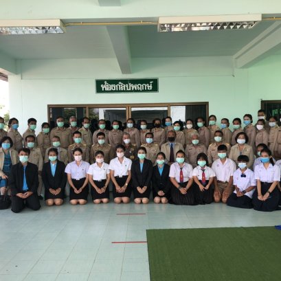 'องคมนตรี'ตรวจเยี่ยมให้กำลังใจ4โรงเรียนบุรีรัมย์