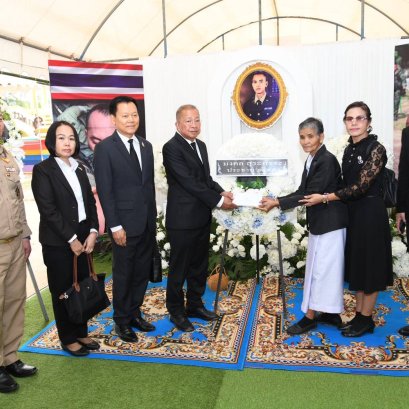 "ประธานวุฒิสภา"นำสมาชิกวุฒิสภา ร่วมเคารพศพทหารกล้าสละชีพปกป้องอธิปไตย