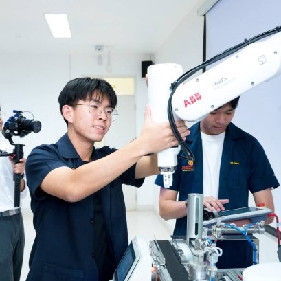 เริ่มแล้ว"เวทีการแข่งขันหุ่นยนต์" Collaborative Robot ระดับประเทศ