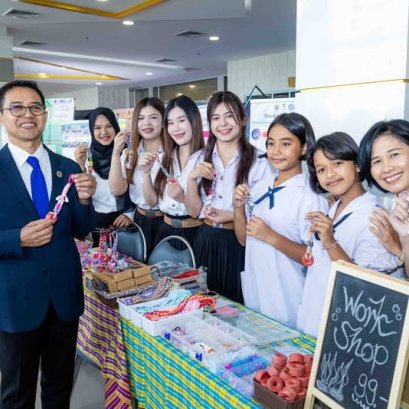 อาจารย์-นิสิต"ม.ทักษิณ"ไอเดียเก๋ แปรรูป"ทุ่นอวน"ให้เป็นเครื่องประดับรักษ์โลก 