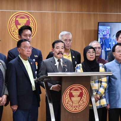 "โฆษกทหารฯ วุฒิสภา"เรียกร้องกองทัพ เปิดเกมรุกยึดเมืองชายแดนฯก่อนเจรจา 