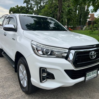 Toyota Hilux Revo ปี 2019
