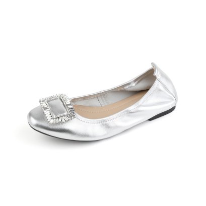 Diaz Lucent Silver Charm