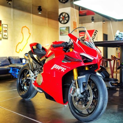 ducati panigale v4s v4r termignoni ท่อเทอมิ รถดูคาติมือสอง ราคาถูก ซื้อขายรถบิ๊กไบค์ bigbike superbike used bike motorcycle ท่อฟูลเทอมิ mpk concept