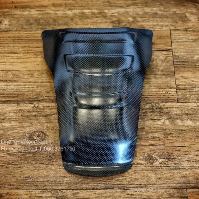 คาร์บอนกันรอยถัง_Tank_pad_carbonworld_panigalev4s ของแต่งรถดูคาติกันหัวเข็มขัด