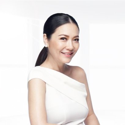 คุณ เกรซ มหาดำรงกุล 