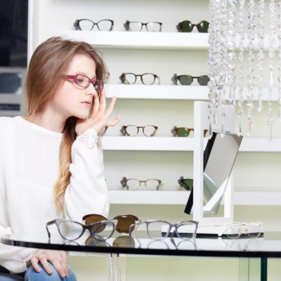 เปิดร้านแว่นตาครบทุกขั้นตอนสำหรับมือใหม่ | คู่มือเริ่มต้นจาก Grandlondon Optical