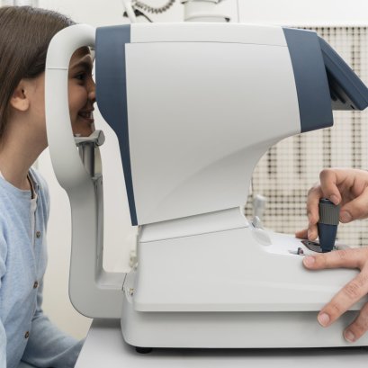 คอมวัดสายตาสำหรับร้านเปิดใหม่ควรเลือกแบบไหนดี | คำแนะนำจาก Grandlondon Optical