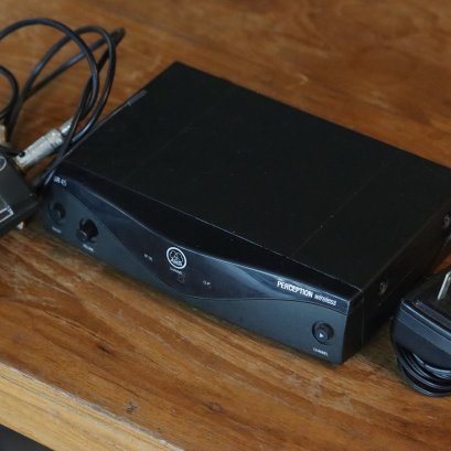 Wireless AKG SR 45
