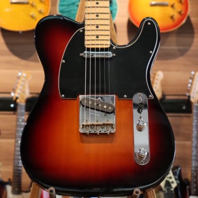 Fender American Special Sunburst 2009 (3.6kg)