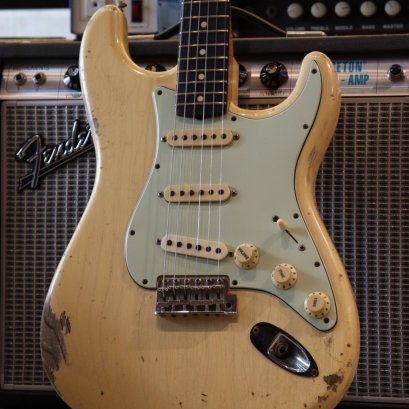 Fender Custom shop 1961 Relic WW10 Vintage White 2016 (3.3kg)