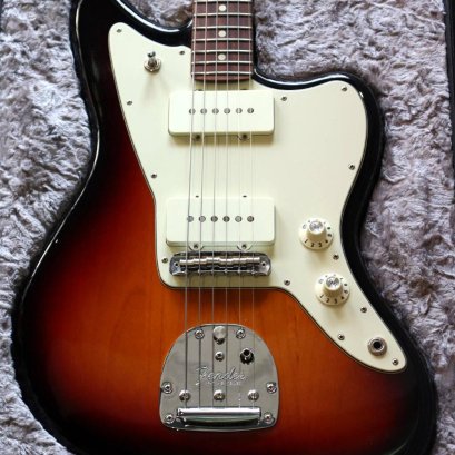Fender American Professional Jazzmaster 2017 Sunburst (3.7kg)