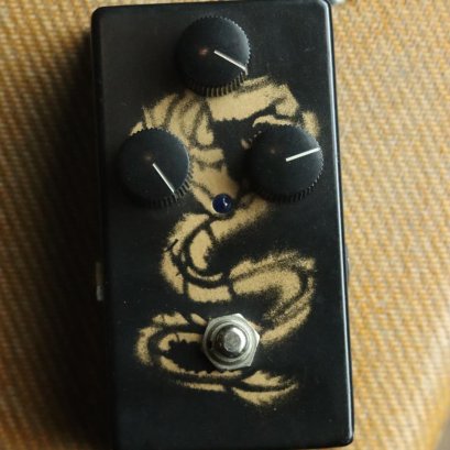 LOVEPEDAL Dragon Fuzz Gold