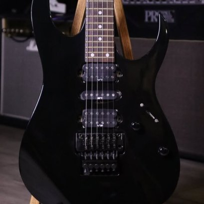 Ibanez RG570 Genesis Black 2013 (3.8kg)