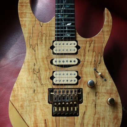 Ibanez J custom RG8570Sp NT 2015 Spalt Maple (3.6kg)