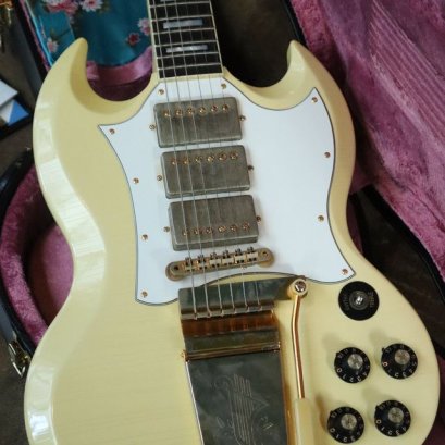 Gibson Custom Shop Jimi Hendrix SG Custom&#039;67 Aged Murphy Lab Polaris White Limited 150 (3.4kg)