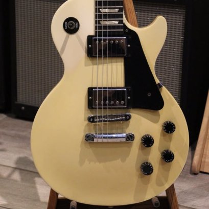 Gibson Lespaul Studio Alpine White 2005 Ebony board (4.0kg)
