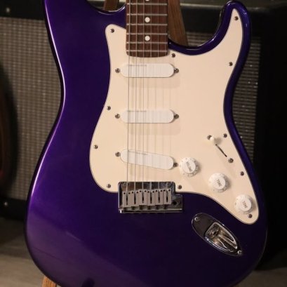 Fender Strat Plus Purple Mettalic 1991 (3.4kg)