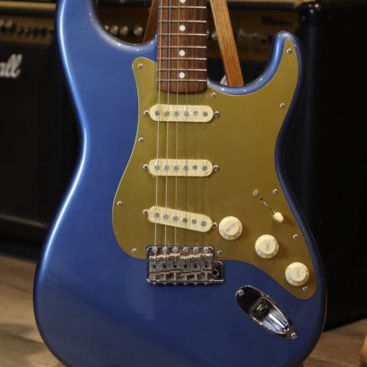 Fender Stratocaster ST62 Lake Placid Blue 2015 (3.3kg)