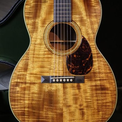 Martin 000-28K Authentic 1921 Highly Flamed Koa Natural 2012