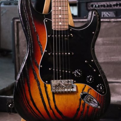 Fender Sandblasted Limited Edition Sweetwater Exclutive 2018 (3.5kg)