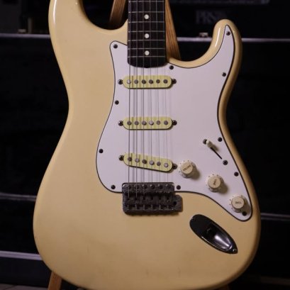 Fender Stratocaster'62 JV Japan Original 1983 Vintage White (3.5kg)