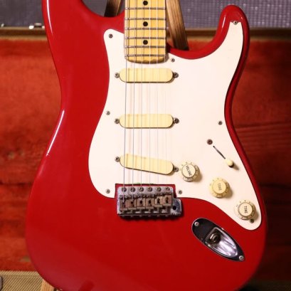 Fender Eric Clapton Dokata Red 1988-89 First year (3.5kg)