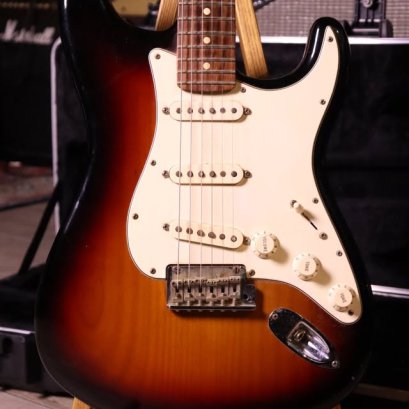 Fender American Standard 2012 Sunburst (3.6kg)