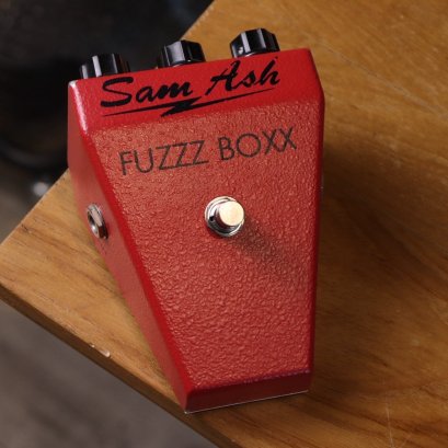 Sam Ash Fuzzz Boxx