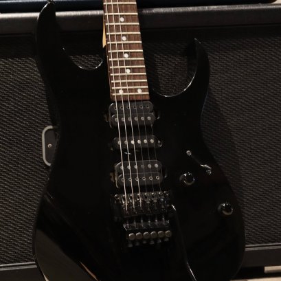 Ibanez RG570 Genesis Black 2018 (3.6kg)