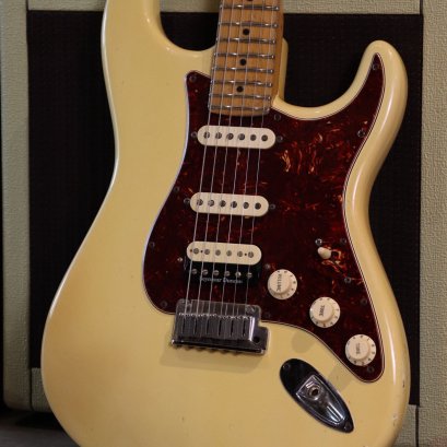 Fender American Standard 2004 Vintage White (3.5kg)
