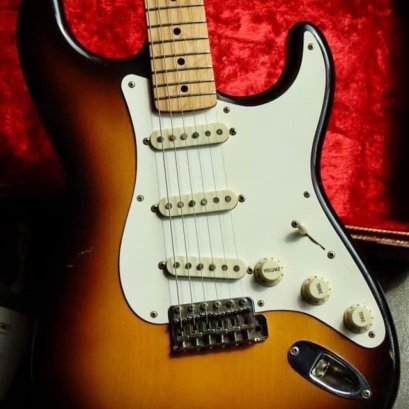 Fender Stratocaster Original 1957 Two Tone Sunburst (3.3kg)