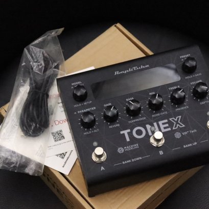 AmpliTube TONEX Pedal